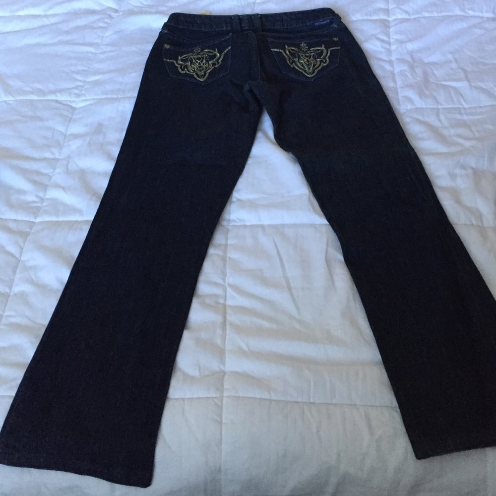 Clean J n Co jean