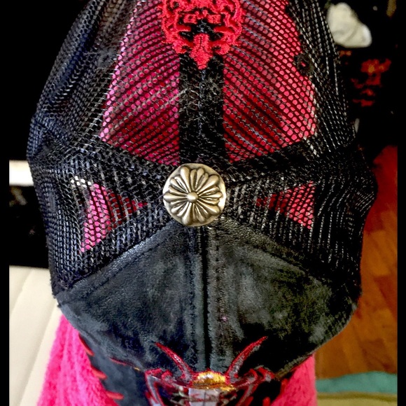 Designer Cap - Picture 3 of 4