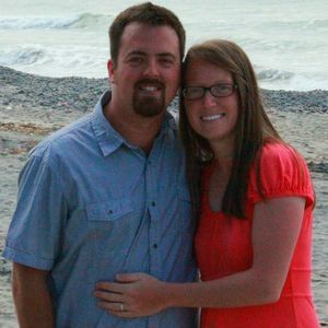 Meet your Posher, Travisbecca