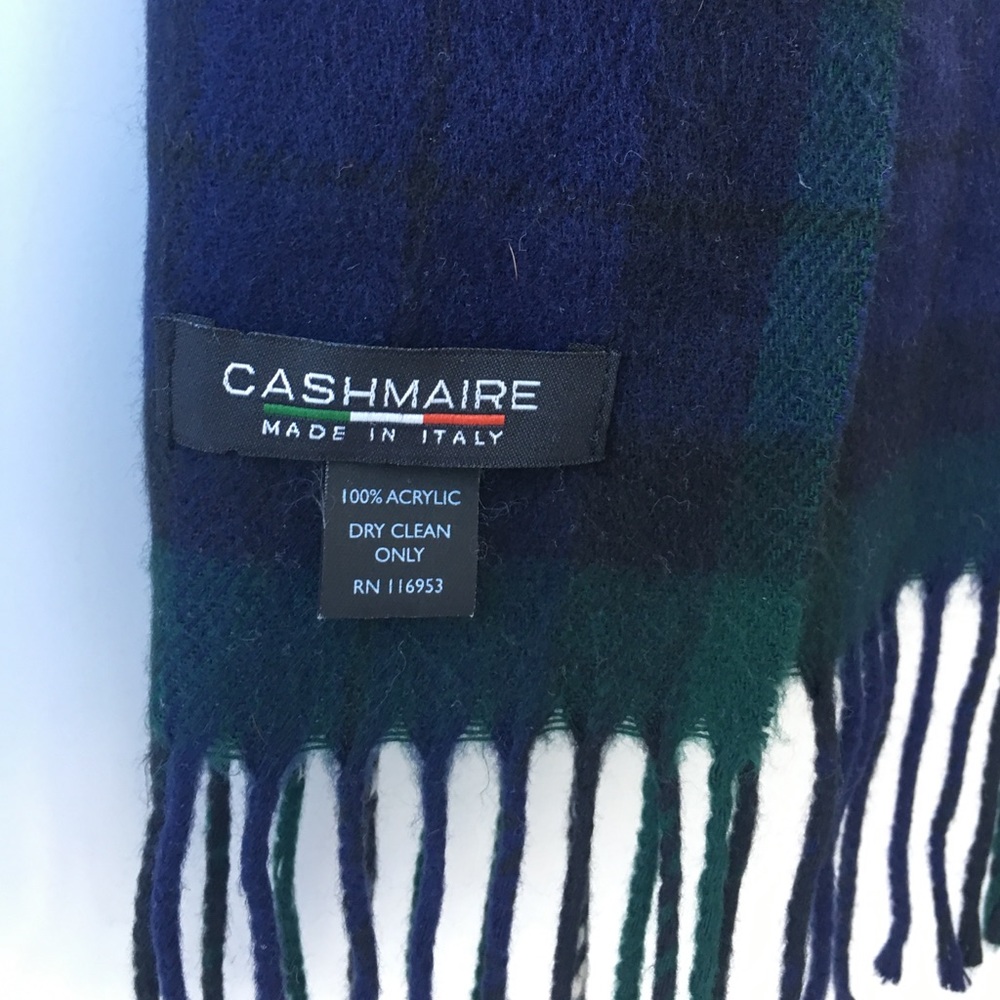 Fleece Scarf - Picture 2 of 2