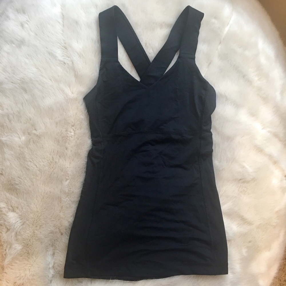 Lululemon tank top