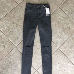 NWT Zara High-Waisted Skinny Jeans