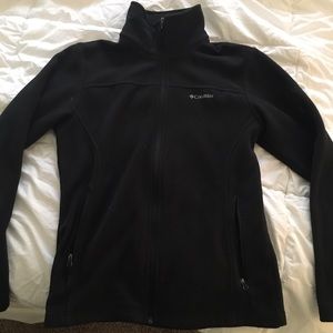 Black Columbia fleece!