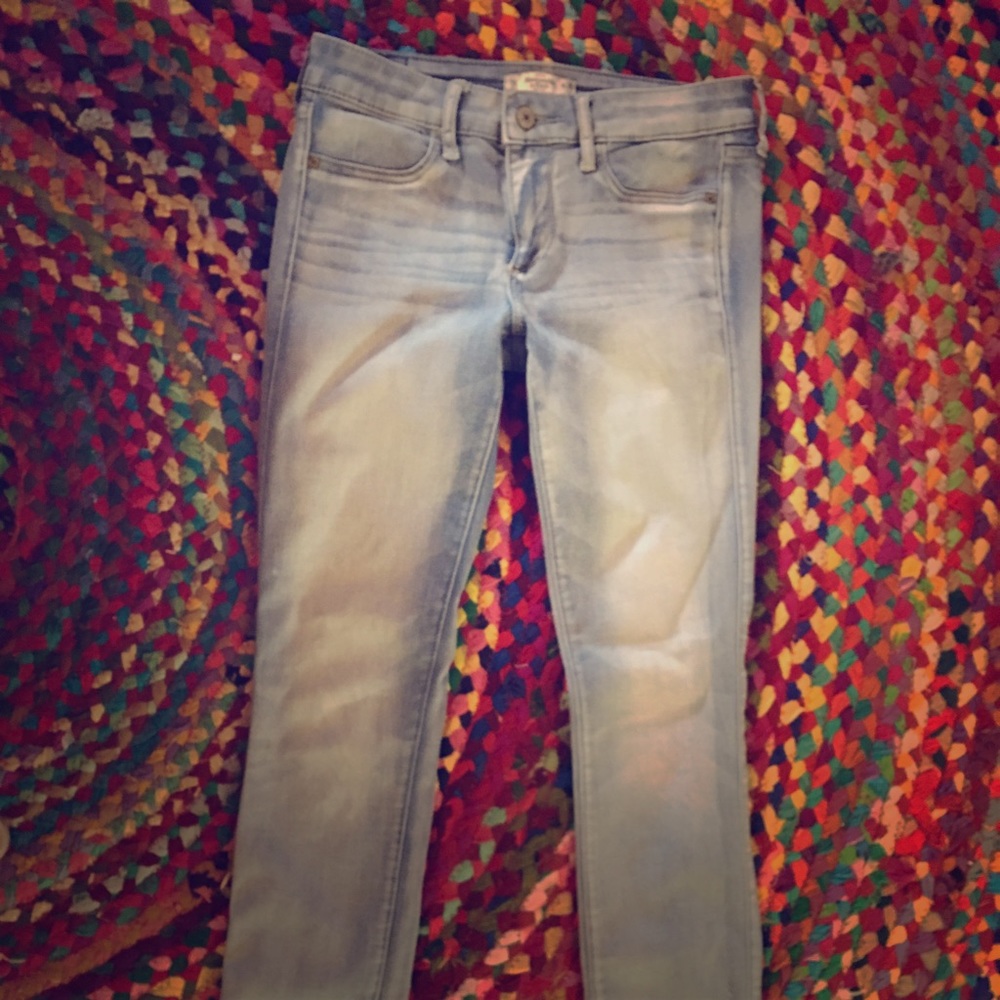 Hollister light jeggings