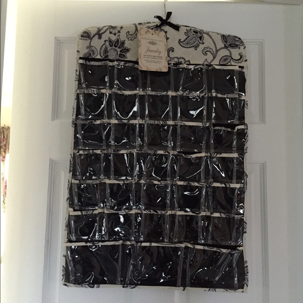 Hanging Jewelry Holder
