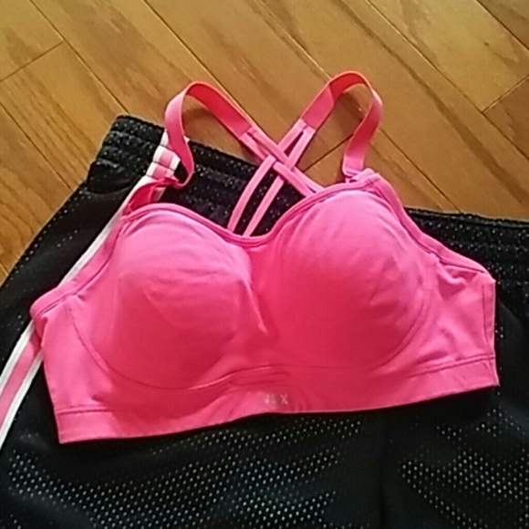 Victoria's Secret Other - SALE  🌸🌸🌸Victoria's Secret Sport Bra