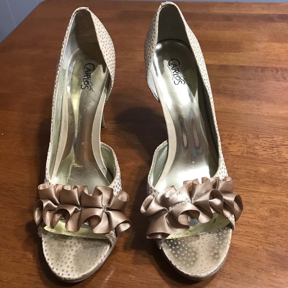 Carlos peep toes