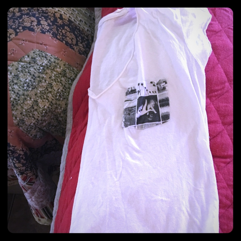 American Eagle chic tee, favorite t