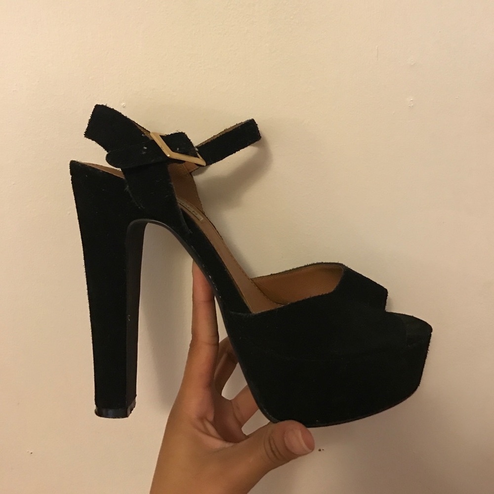 Steve Madden Suede Platform High Heels