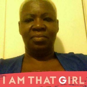 Meet your Posher, Effie