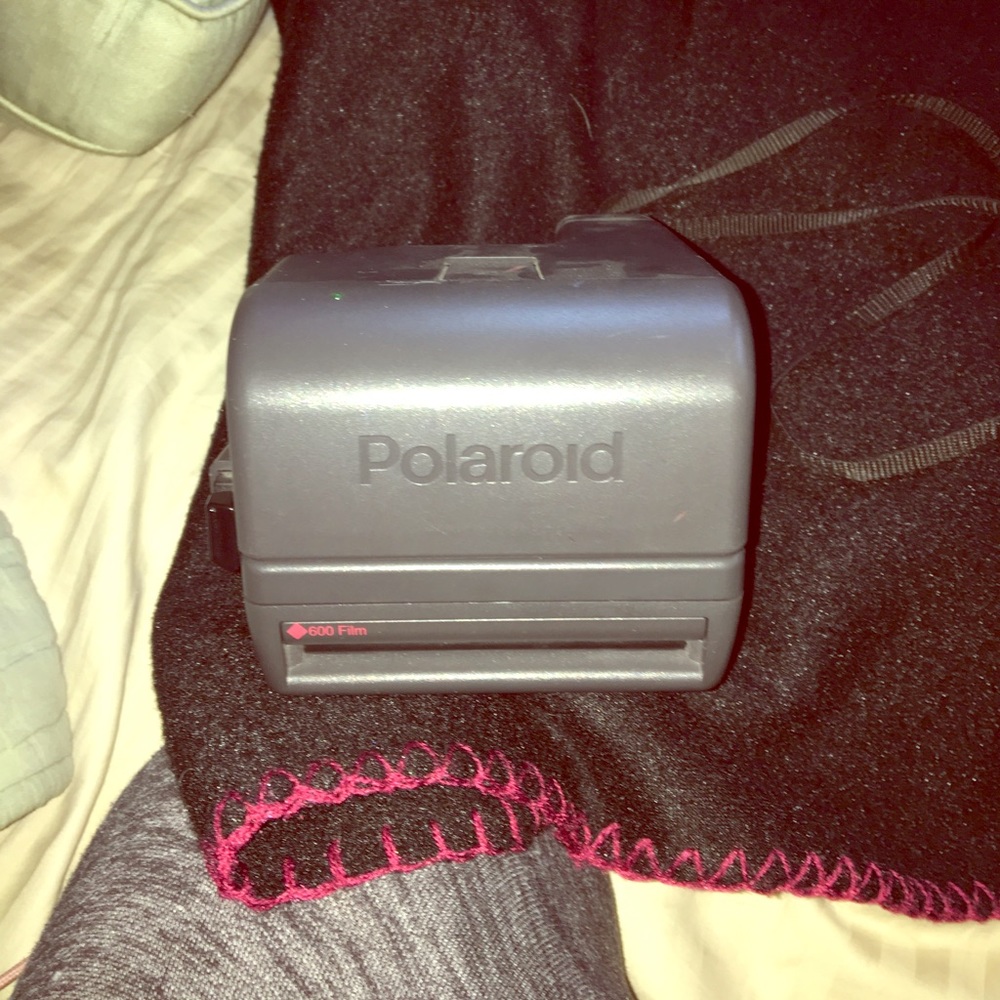 POLARIOD  600 film one step close up