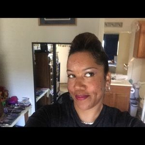 Meet your Posher, Treena