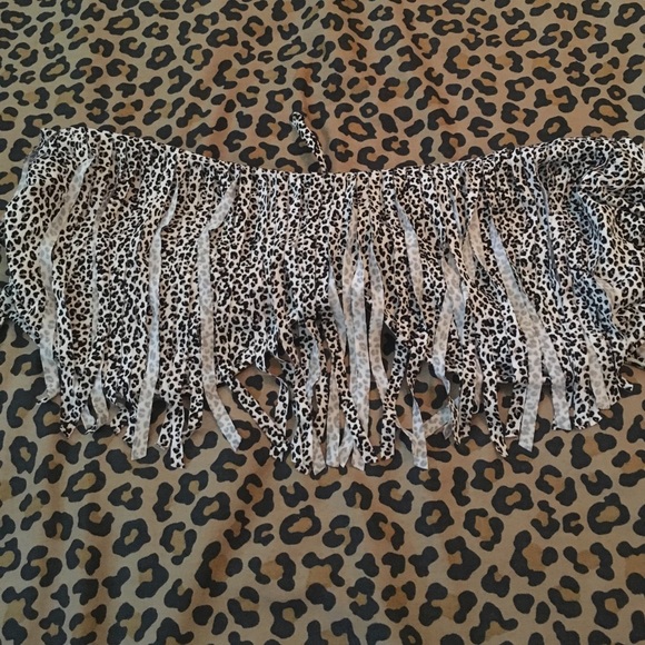 Xhilaration swim top - Picture 1 of 3