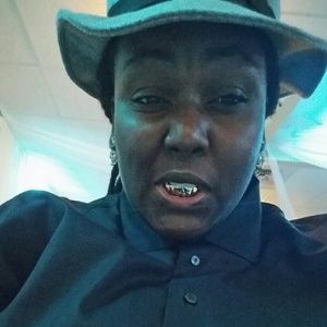 Meet your Posher, Quatisha