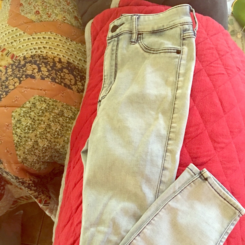 Abercrombie and fitch Light wash jean joggers