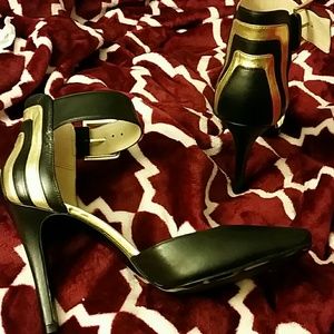 NWOT Nine West Pumps
