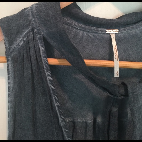 Free People denim blue colored tank - Picture 3 of 4