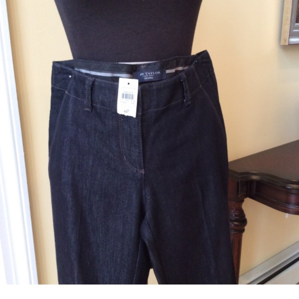 Ann Taylor denim pants NWT size 4 P.