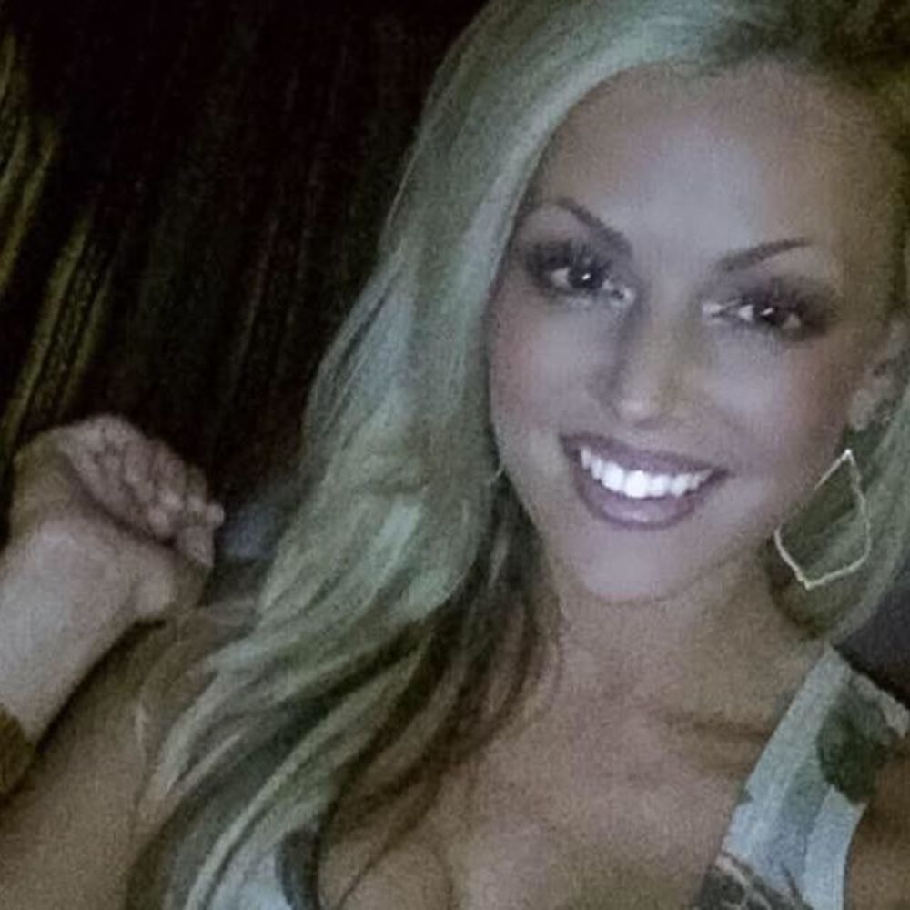 Meet your Posher, Marissa