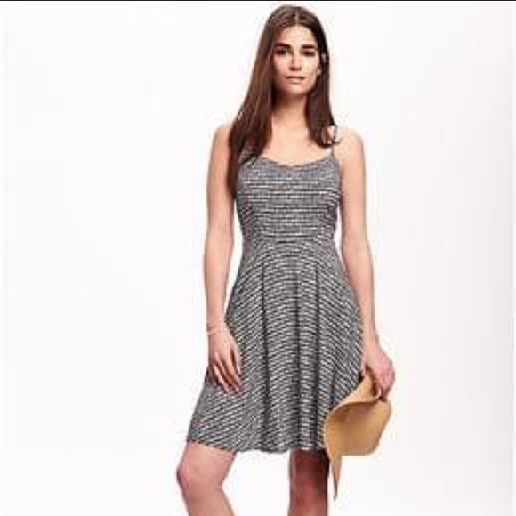 Old Navy Dresses & Skirts - Closet closing! Old Navy Dress XS