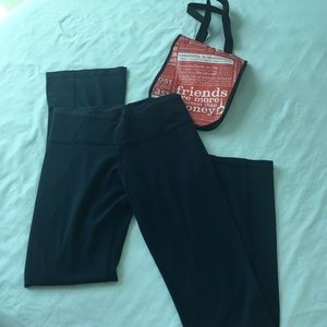 Lulu Bootcut Leggings