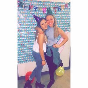 Meet your Posher, Rachel