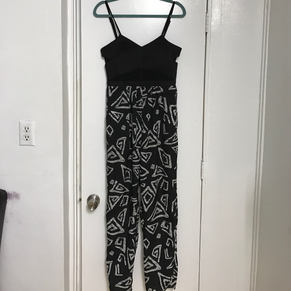 Elegant Patterned Jumpsuit