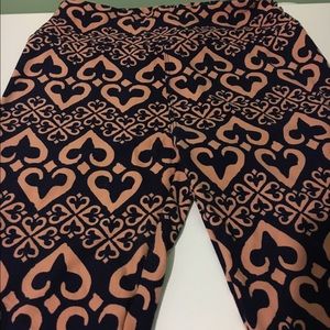 Lularoe one size leggings