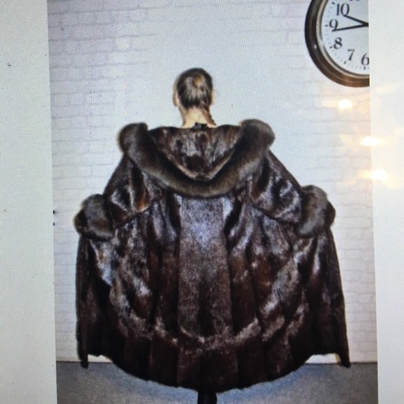 Furnatur Jackets & Blazers - Silver fox fur Beaver fox with hood .  Size M/ L