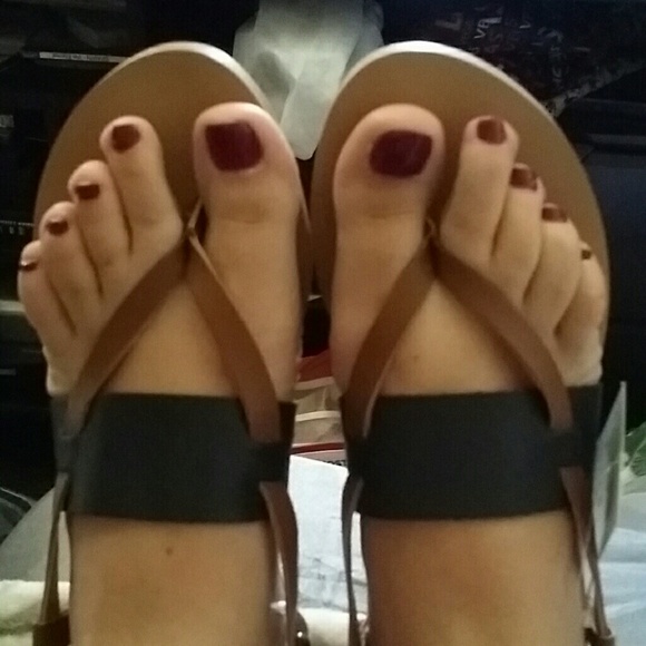 Sz 6 Lucky Brand sandals 1 pair left - Picture 4 of 6