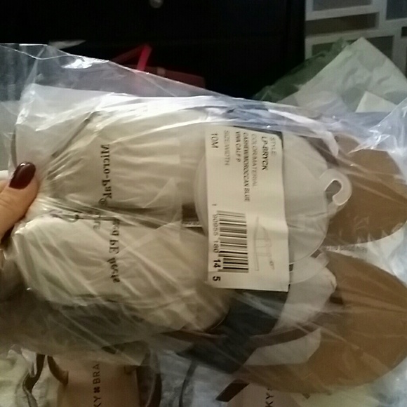 Sz 6 Lucky Brand sandals 1 pair left - Picture 5 of 6