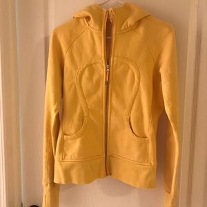 Lululemon scuba hoodie size 8