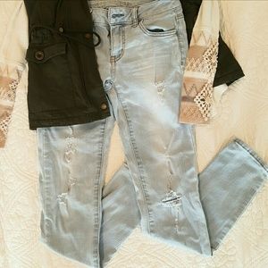 AEO Distressed Skinny Jeans