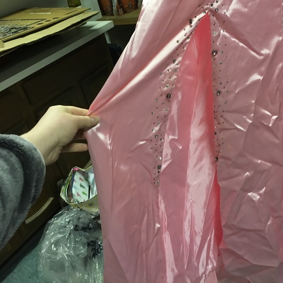 Size 12 Prom Dress! - Picture 3 of 8