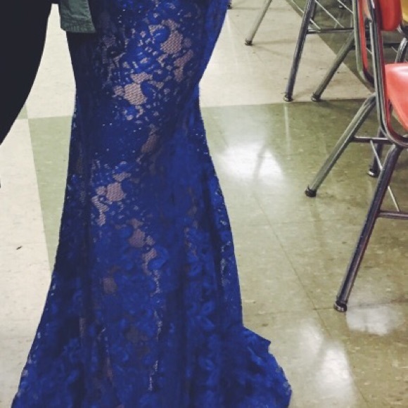 prom dress - Picture 3 of 4