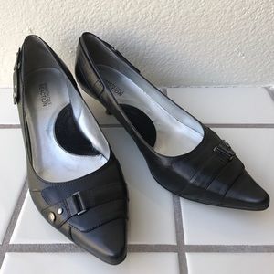 Kenneth Cole Reaction point toe kitten heels.