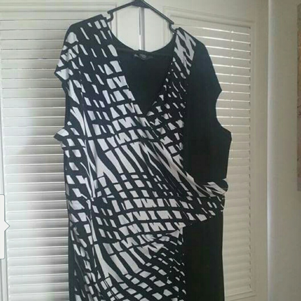 Black and white dress