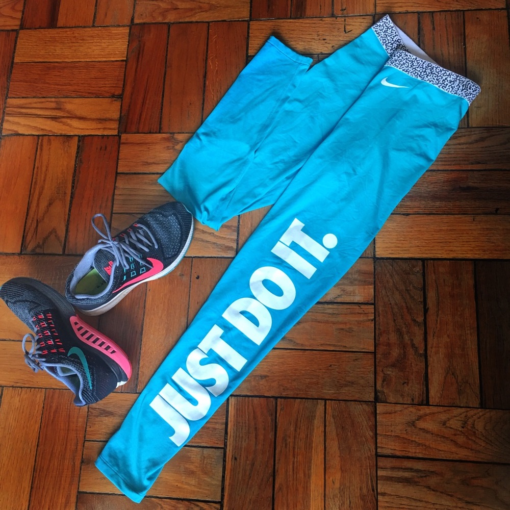 Fleece lined "Just do it" Nike leggings