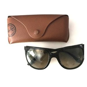Oversized cat eye ray bans