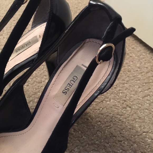 Guess shoes - Picture 2 of 3