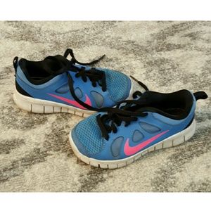 Girl Nikes