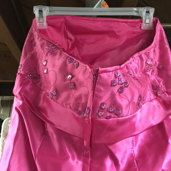 Prom Dress! - Picture 3 of 8