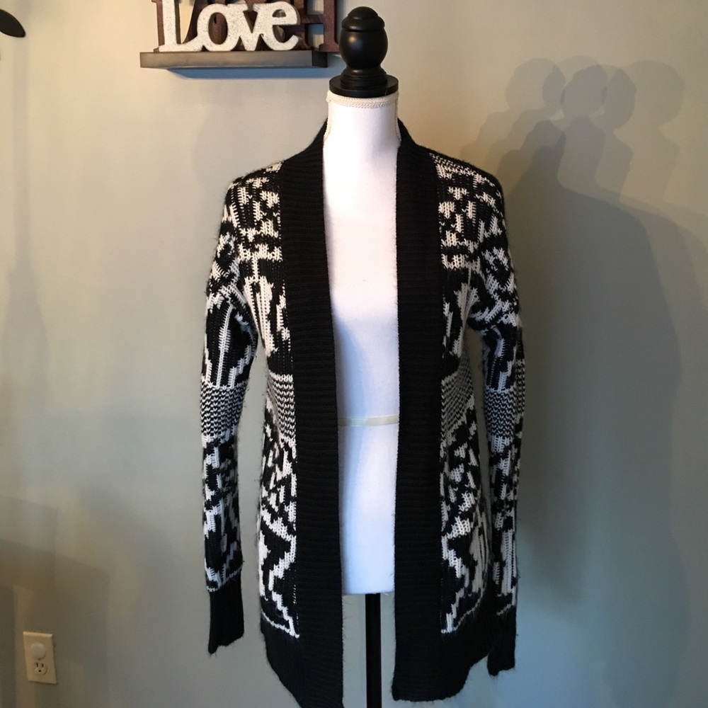Mossimo cardigan