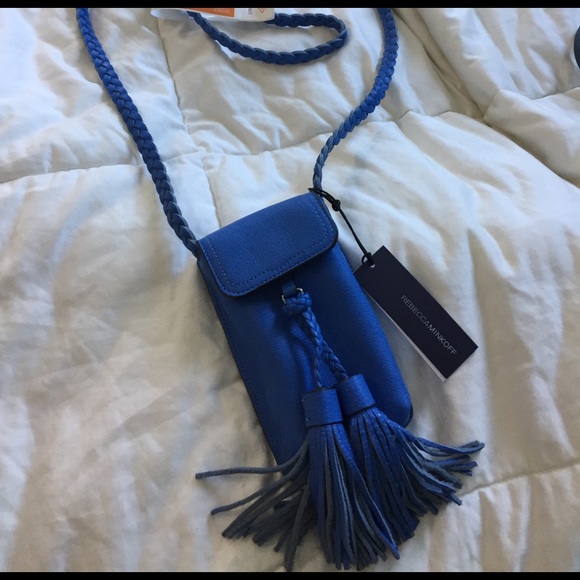 Rebecca Minkoff Bags - Rebecca Minkoff Isobel Phone Crossbody in Blue Rebecca Minkoff Bags - Rebecca Minkoff Isobel Phone Crossbody in Blue