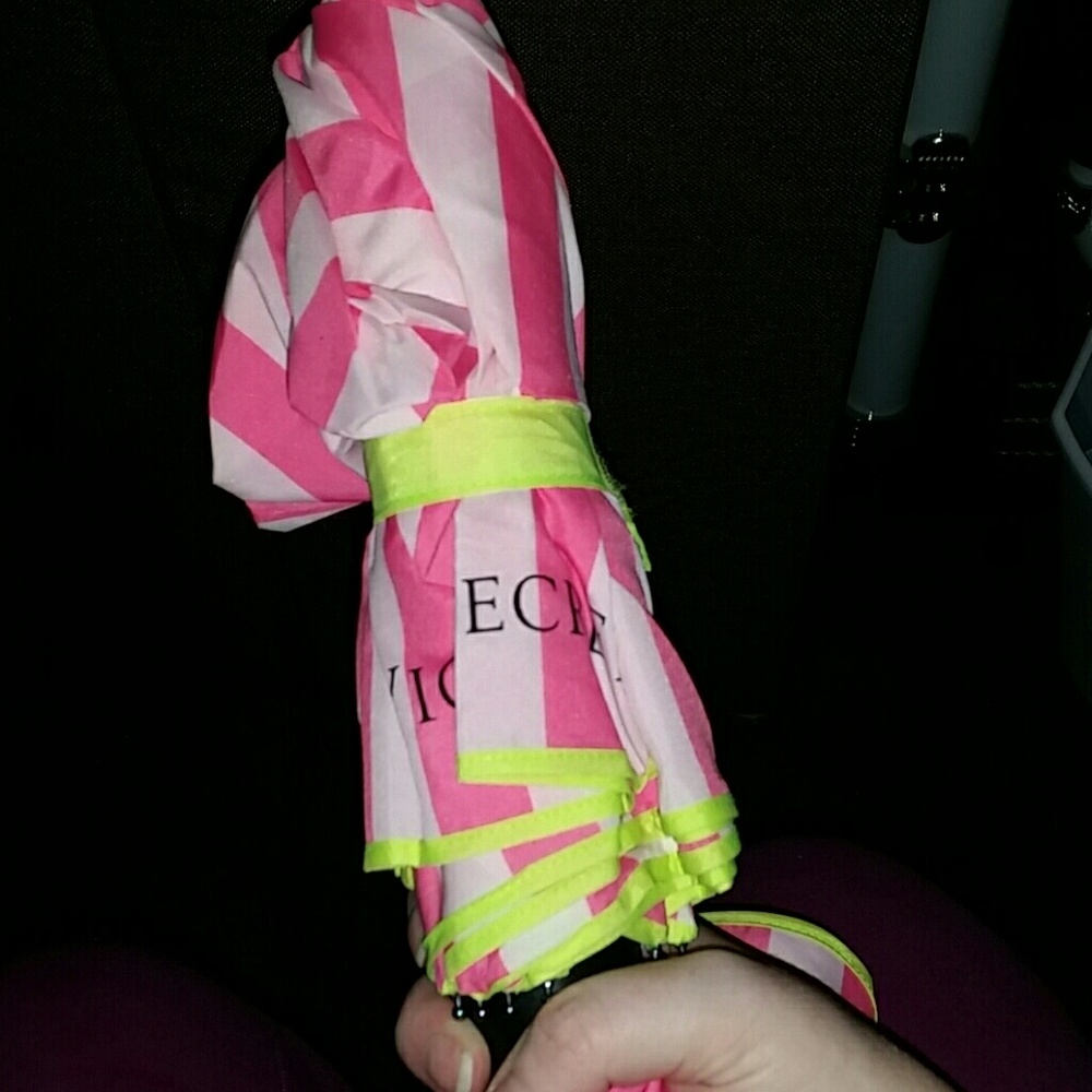 VS umbrella
