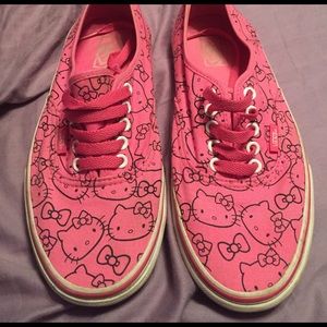 LIMITED EDITION Hello Kitty Vans