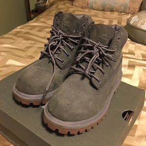 Toddlers Size 10 Timberlands Gray