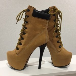 Brand New- ZiGi NY Girl 'Jo' Platform Booties
