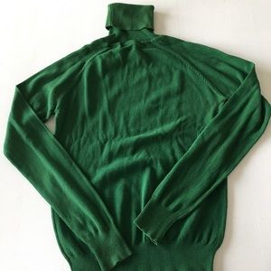 Green Zara turtleneck