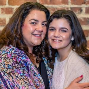 Meet your Posher, Lori